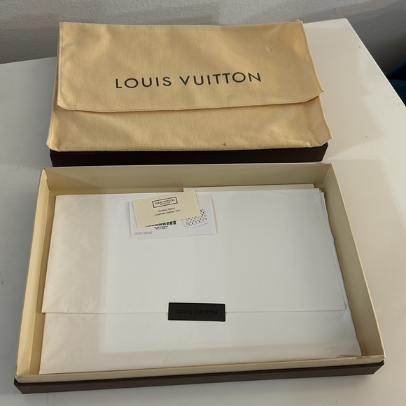 Louis Vuitton Small Box and dustbag for Pochette Accessoires - Picture 6 of 6